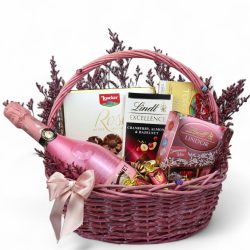 romantichen-set-v-koshnica-s-vino