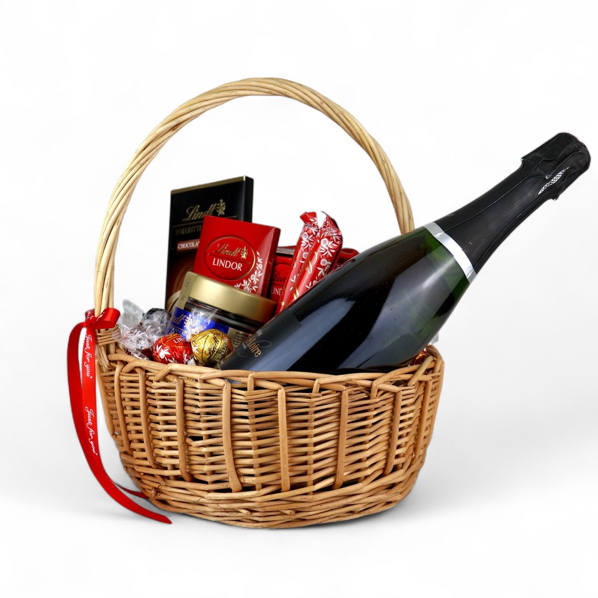 koshnica-s-lindt-i-penlivo-vino koshnica-s-lindt-i-penlivo-vino