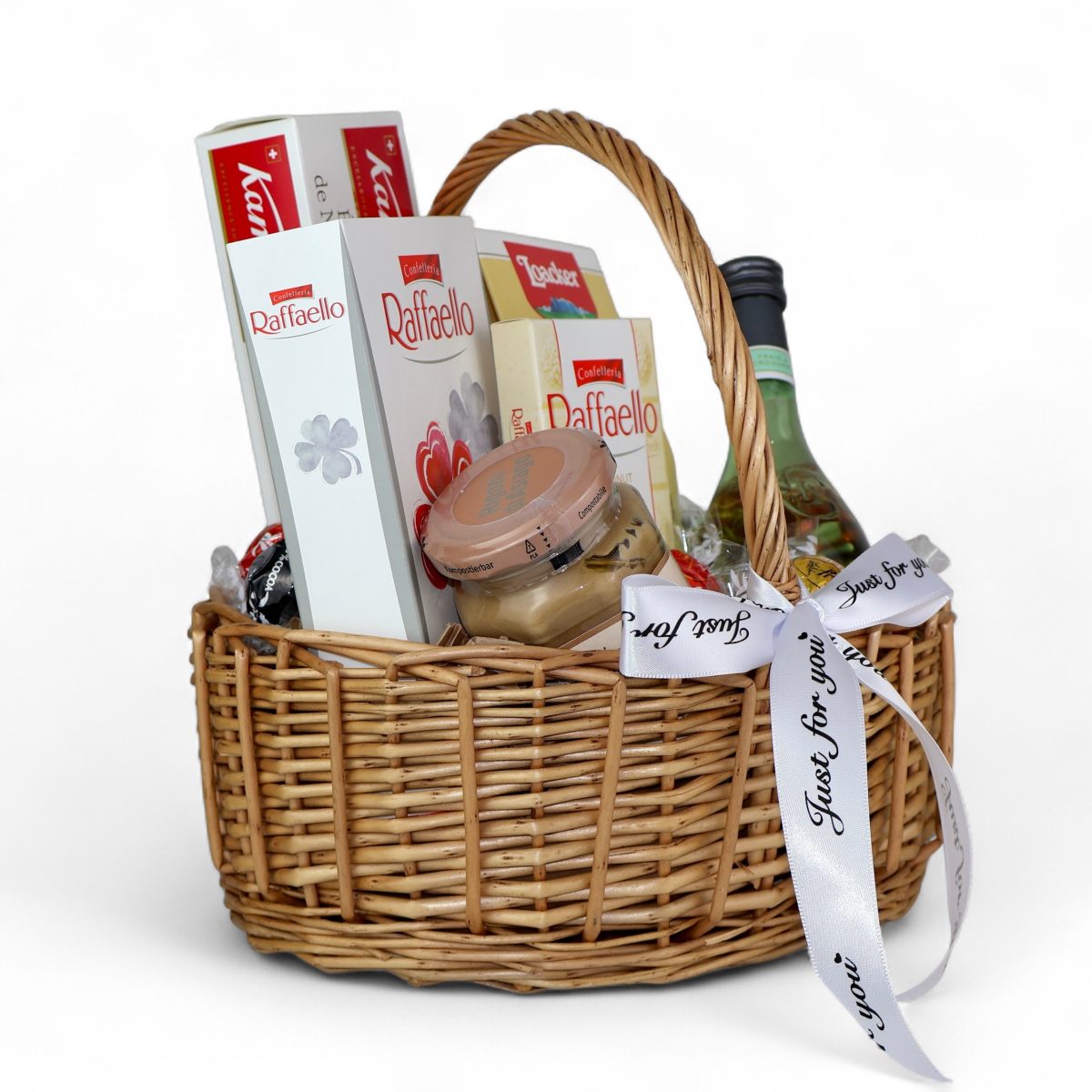 podarachna-koshnica-s-raffaello